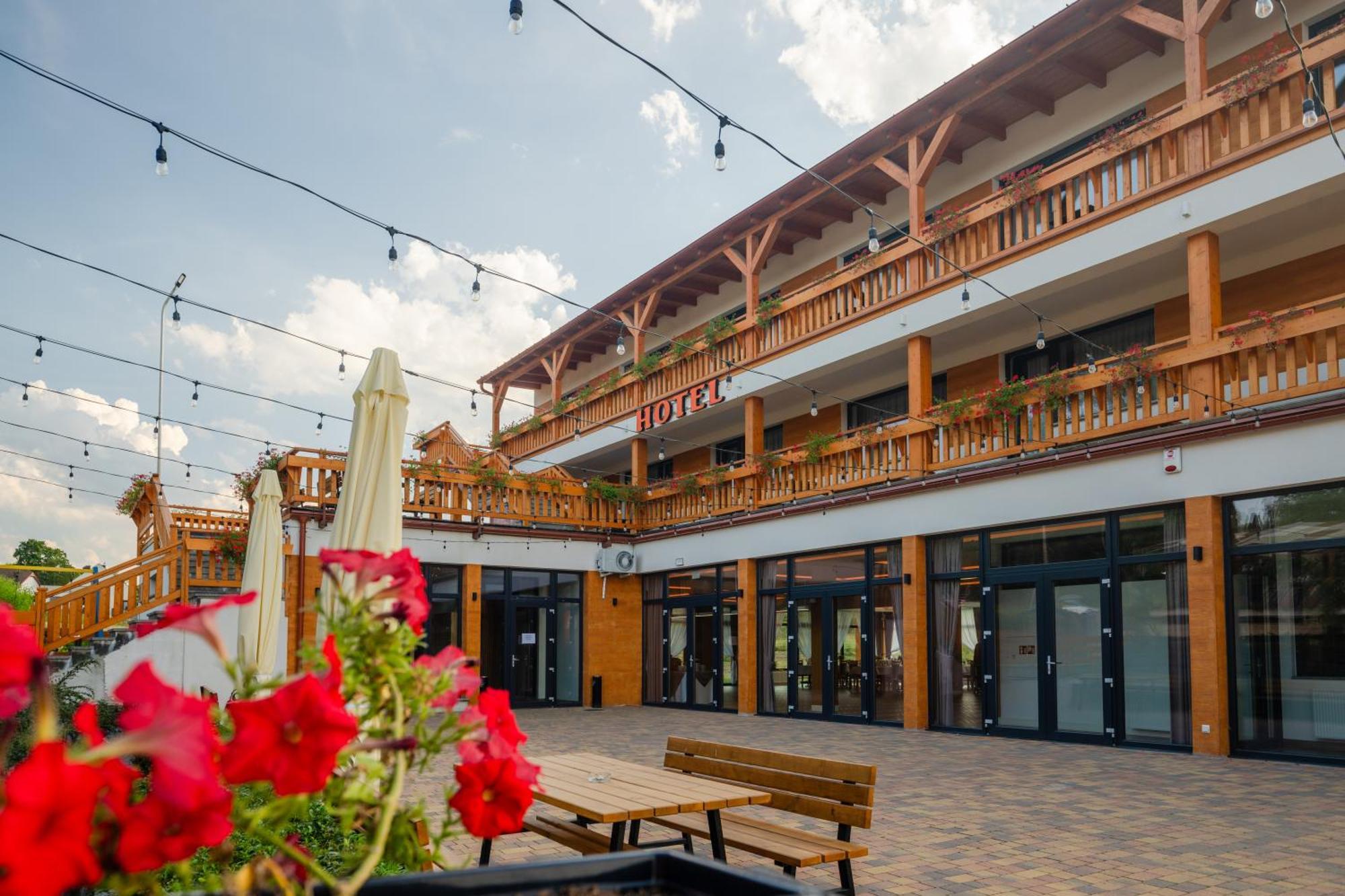 Mazurkowa - Z Widokiem Na Karkonosze I Sniezke, Darmowy Parking, Obok Restauracja Mazurkowa Chata Jelenia Góra Exterior foto